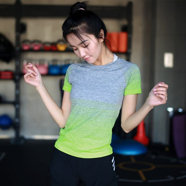 New Womens yoga shirt Quick Dry Sports Shirt Fitness Running T-shirt Women Gym Shirt  Jerseys Yoga top